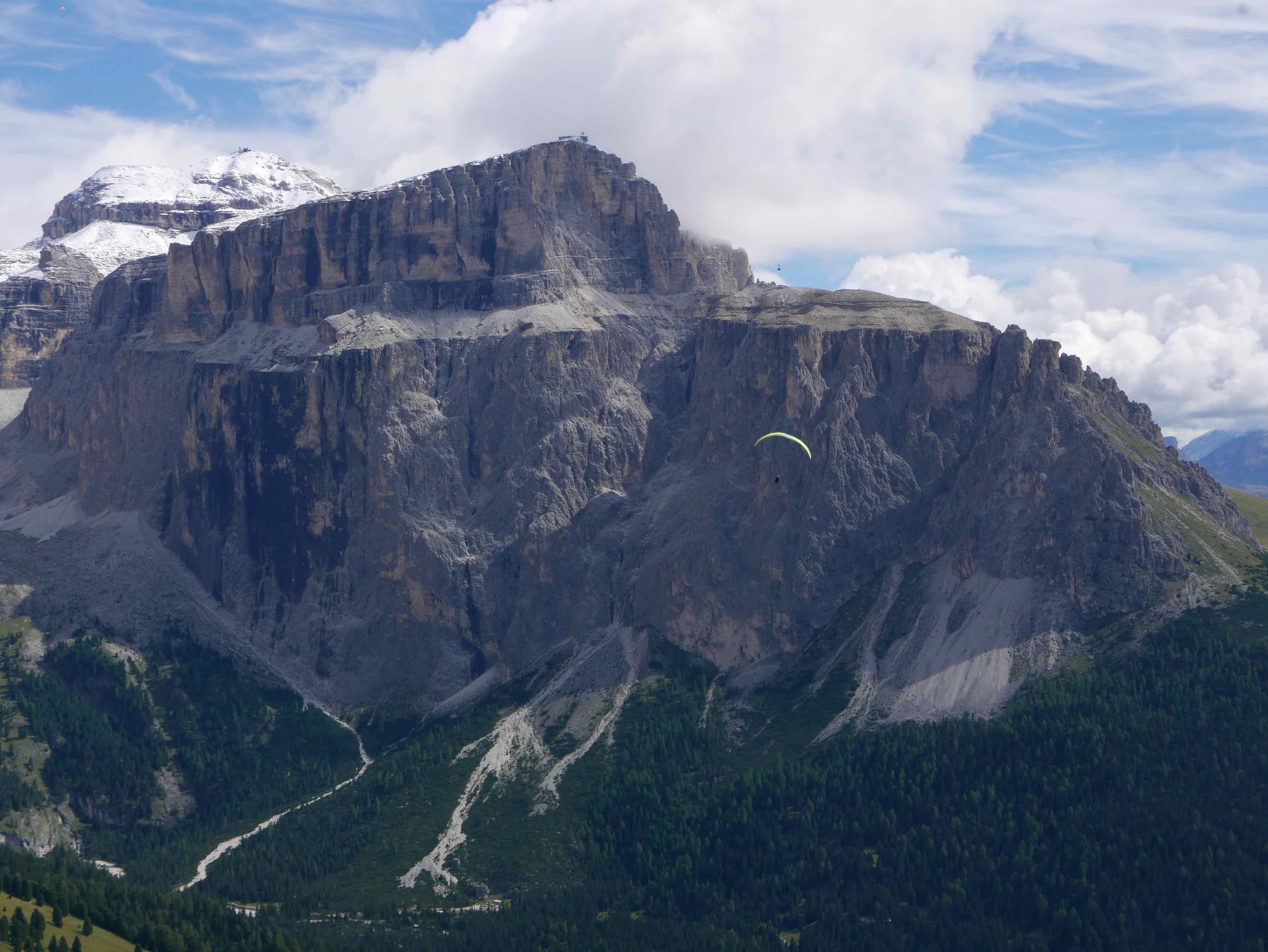  Dolomites 
