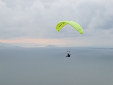 Paragliding Caldera Costa Rica with Paracrane tours